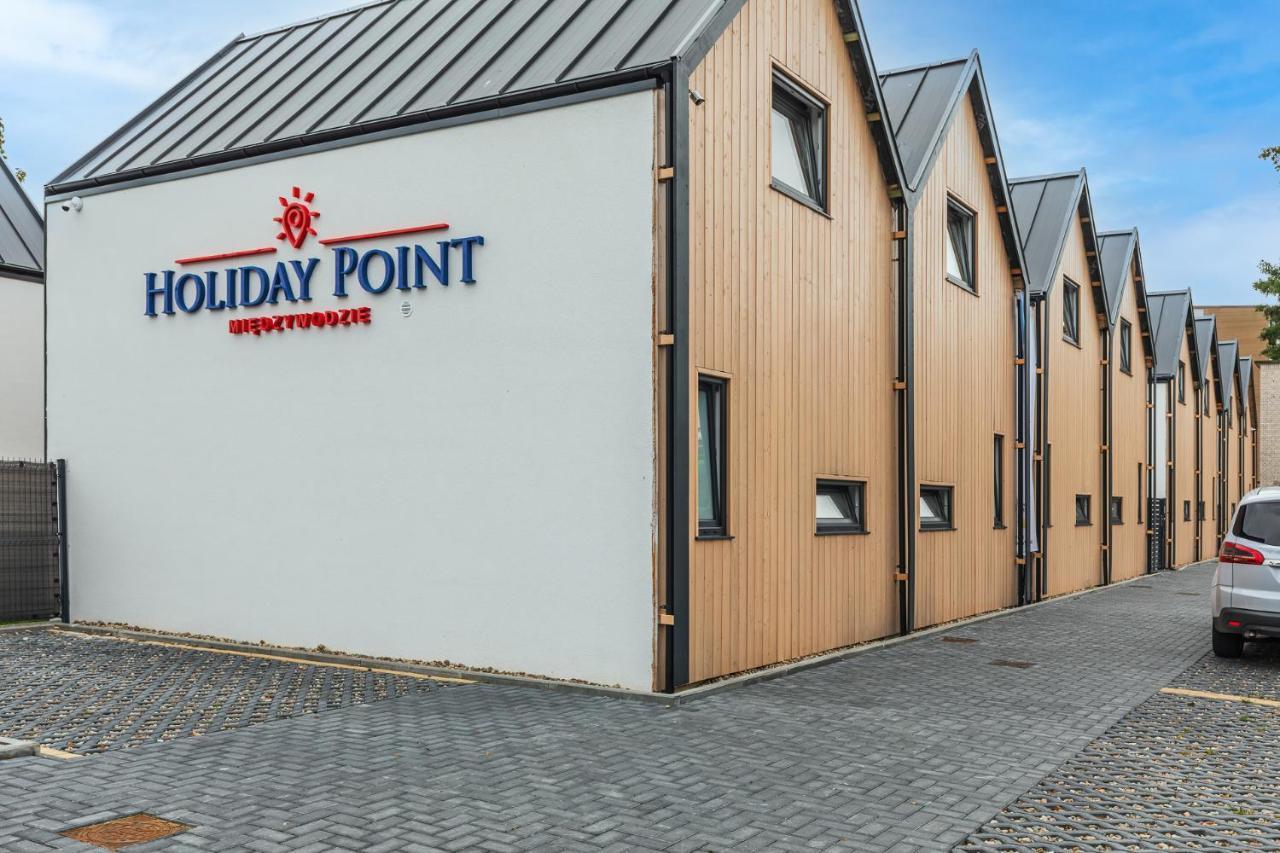 Holiday Point Мендзиводзе Екстериор снимка